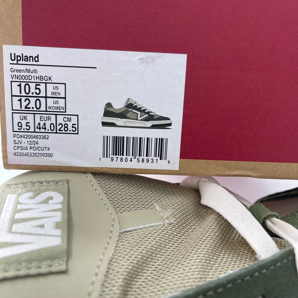 Vans Men’s 10.5 Upland
Green/Multi
VN000D1HBGK Skate Sneakers - Picture 15 of 16